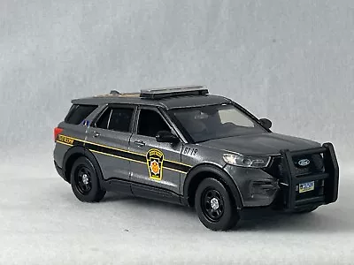 Pennsylvania State Police Custom 2022 Ford Suv - Motormax - 1/43 • $61