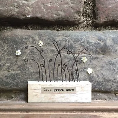 East Of India Small Wood Scene 'love Grows Here' Floral Gift Decoration ~ Bnwt • £6