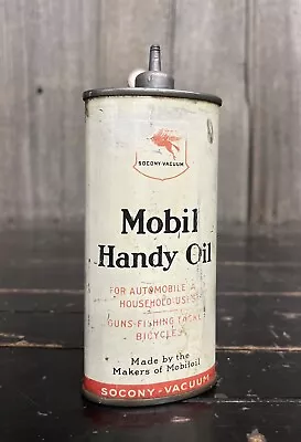 Vintage 4 Floz Mobil Handy Oil Oiler Can W/ Lead Spout & Pegasus Advertising • $75