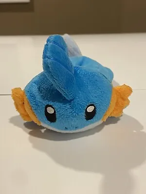 2015 Pokemon Center Original Mudkip Pokemon Laying Plush 5.5in • $18.99