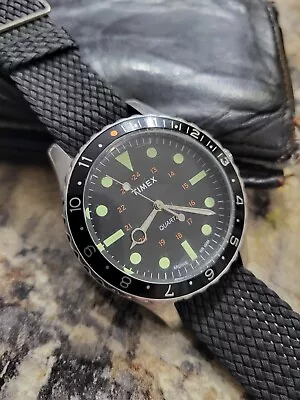 Timex Men's TW2U55500 VQ Navi Harbour Two Tone SS Watch Black Dial RED 24hr Rare • $79.99