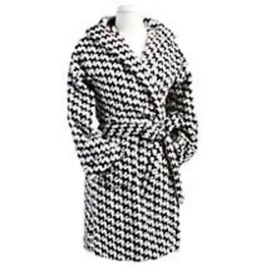 Vera Bradley Scottie Dog Microfleece Plush Robe Women S/M EUC Hooded Belt Pocket • $19.95