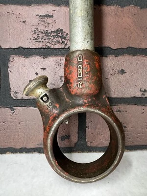$39.99 • Buy Ridgid 111-R Ratcheting Pipe Threader Plumbing Pipe Fitters Plumber Tools Used