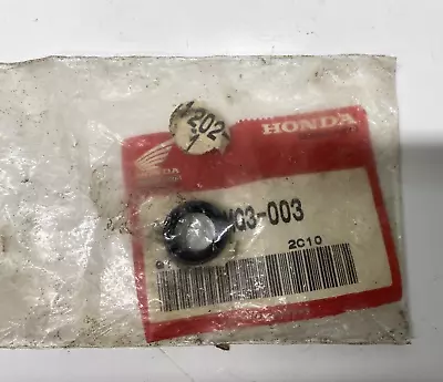 Nos Honda Cylinder Head Valve Cover Lever Seal Xr 250 350 400 500 650 R 84-06 • $8.96