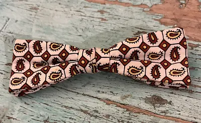 Mid Century Modern Vintage Bow Tie Clip On Ormond Bowtie Yellow Brown Paisley • $12.99