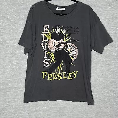 Daydreamer Shirt Medium Elvis Broke The Rules Sun Records Merch Band Graphic Tee • $94