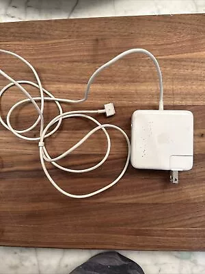 Apple MagSafe 2 60W Power Adapter - White A1435 • $5.10