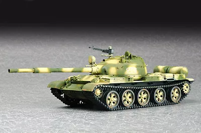 Trumpeter 1/72 07147 Russian T-62 Main Battle Tank Mod.1972  Plastic Model Kit • $12.98