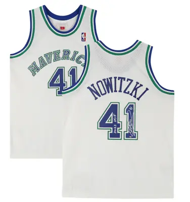 Dirk Nowitzki Autographed  HOF 23  Mavericks 1998 White Nike Jersey Fanatics • $656.10