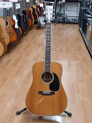 MARTIN Acoustic Guitar D-35 • $2705