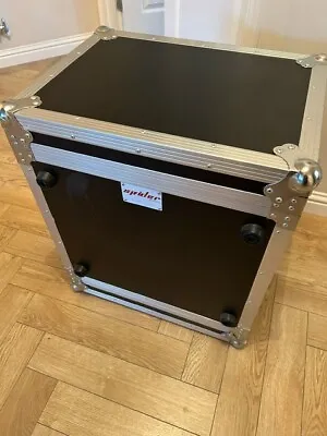 8u Spider Rack Case - Very Good Condition - Never Been Used. • £90