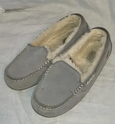 UGG Ansley 10 Grey Suede Fur Lined Moccasin Slipper Womens  • $28.99