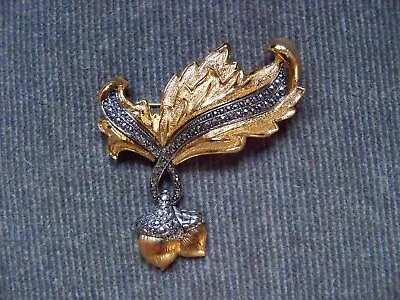 Avon Contemporary Vintage Jewelry Oak Leaf Acorn Gold / Silver Tone Metal Brooch • £12.04