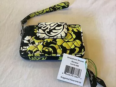 NWT~ Vera Bradley Baroque Carry All Wristlet￼ • $27.50