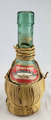 Vintage CHIANTI WINE Bottle BORGHINI Label Wicker Wrapped Green Glass 1/2 Pint • $27.95