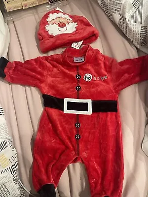 Cherokee Christmas Outfit - Size Newborn. • £4