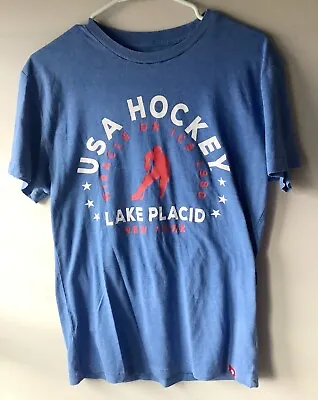 USA Hockey - Miracle On Ice 1980 - Lake Placid New York Tee Shirt - Sportiqe - M • $15