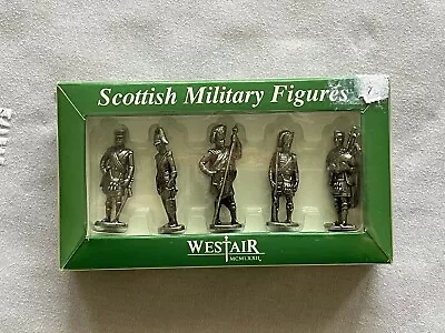 5 X WESTAIR SCOTTISH MILITARY FIGURES / METAL SOLDIERS. 40mm SCALE MINT BOXED. • £8.31