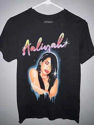 Aaliyah: Graphic Short Sleeve Shirt(black) • $5