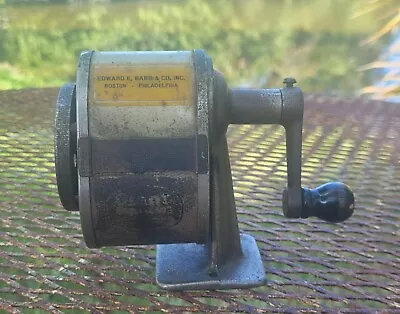 Vintage Mechanical Pencil Sharpener GIANT AUTOMATIC PENCIL SHARPPENER CO  • $35