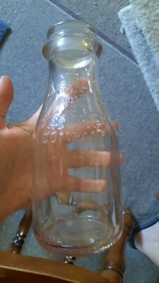 $15 • Buy Vintage Fredericksburg VA Milk Bottle Pint Farmers Creamery Company 