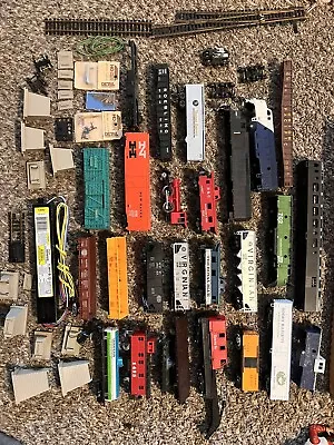 Lot Of 21 HO Scale Train Freight Cars Engines Rapid Start Ballast(new) Parts N • $50