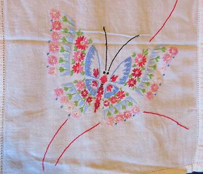 VINTAGE Fashioned Of Flowers BUTTERFLY DRESSER SCARF OR TABLE RUNNER • $10