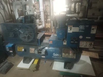 $2300 • Buy Quincy QT5QCB 80 Gallon 2 Hp Climate Control Duplex Air Compressor 3Ph 200-208V 