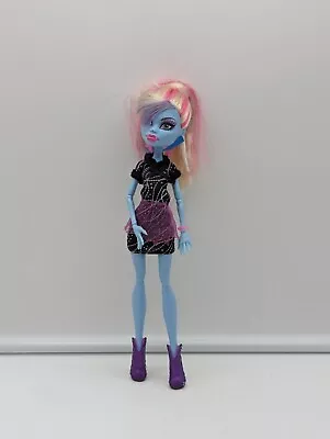 Monster High Doll  Home Ick  Abbey Bominable 2013 Classroom • $29.99