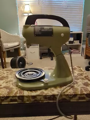 Vintage Scovill Hamilton Beach Model 30 Avocado Green 10 Speed Stand Mixer • $35