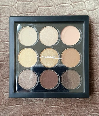 £14.99 • Buy MAC Amber Times Nine Eyeshadow Palette (Neutral Natural Browns)