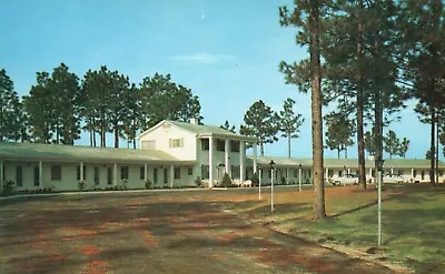 Postcard FL Near Perry Florida Kingswood Inn Motel Chrome Vintage PC G2329 • $4