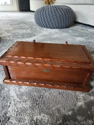 $25 • Buy Vintage 1970s Lined Wooden Cedar Trinket Stash Box Chest