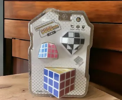 Rubik's 3x3 Cube Set • $9.98