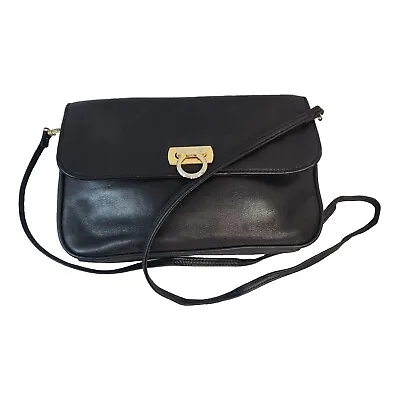 Vintage Jennifer Moore Black Clutch Bag Purse Latch Closure Removable Strap  • $19.77