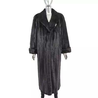 Ranch Mink Coat- Size XXL • $600