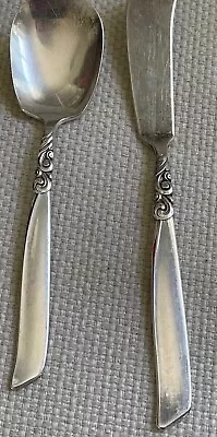 Oneida Community SOUTH SEAS Butter Knife & Sugar Spoon SilverPlate • $10