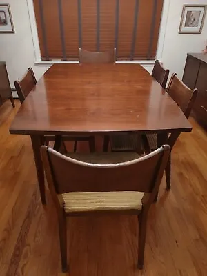 Mid Century Modern Broyhill Saga Collection  Dining Table & Chairs  • $1000