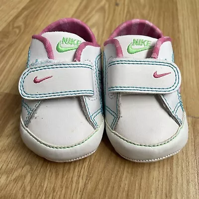 Nike Newborn Pram Shoes Size 00 • £8