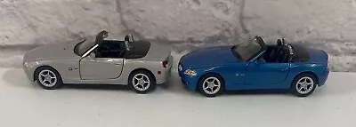 *BRAND NEW* 1:24 Lot Of 2 Welly Diecast BMW Z4 Convertible Car Gray Blue • $49.95