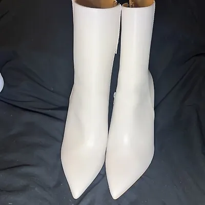 Zara Women’s White Boots Booties Pointy Toe Heels Size 8 • $35