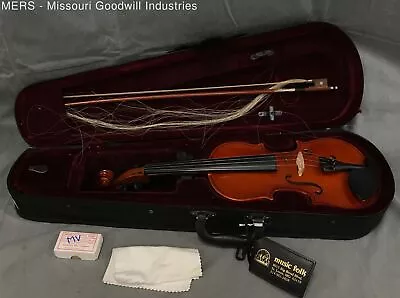 3/4 D'Luca Violin With Case • $29.99