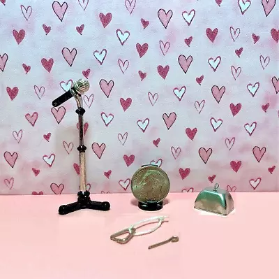 Dollhouse Miniature Percussion Set With Microphone 1:12 - Colors May Vary • $14.99