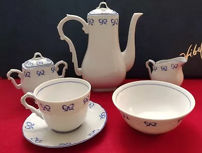 Vista Alegre Portugal RUBAN BLUE RIBBON Design 5 PIECES • $159.99