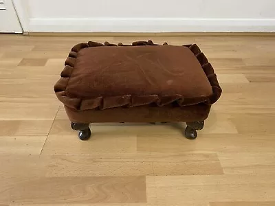 Beautiful Vintage Small Brown Footstool Foot Rest With Wooden Queen Anne Legs • £30