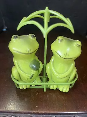 Vintage Plastic Frogs With Umbrella Salt & Pepper Shakers Hong Kong  • $24.99