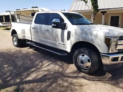 2019 Ford F-350 Lariat • $48000