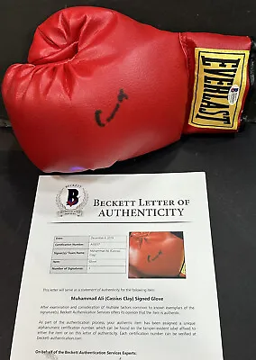 Muhammad Ali SIGNED Cassius Clay AUTO Boxing Glove Everlast BAS BECKETT LOA • $1749.99