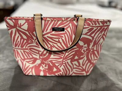 Kate Spade Handbag (Pink) • $100