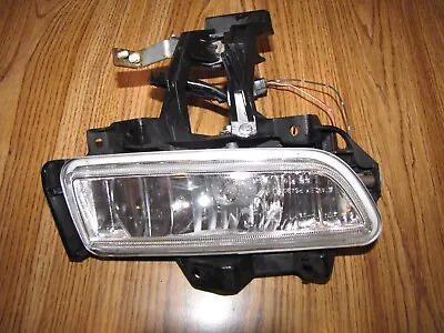 MAZDA 3 Mazda3 SPEED FOG LIGHT RH 2007-2009 OEM PASSENGER • $79.99